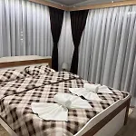 за гости *